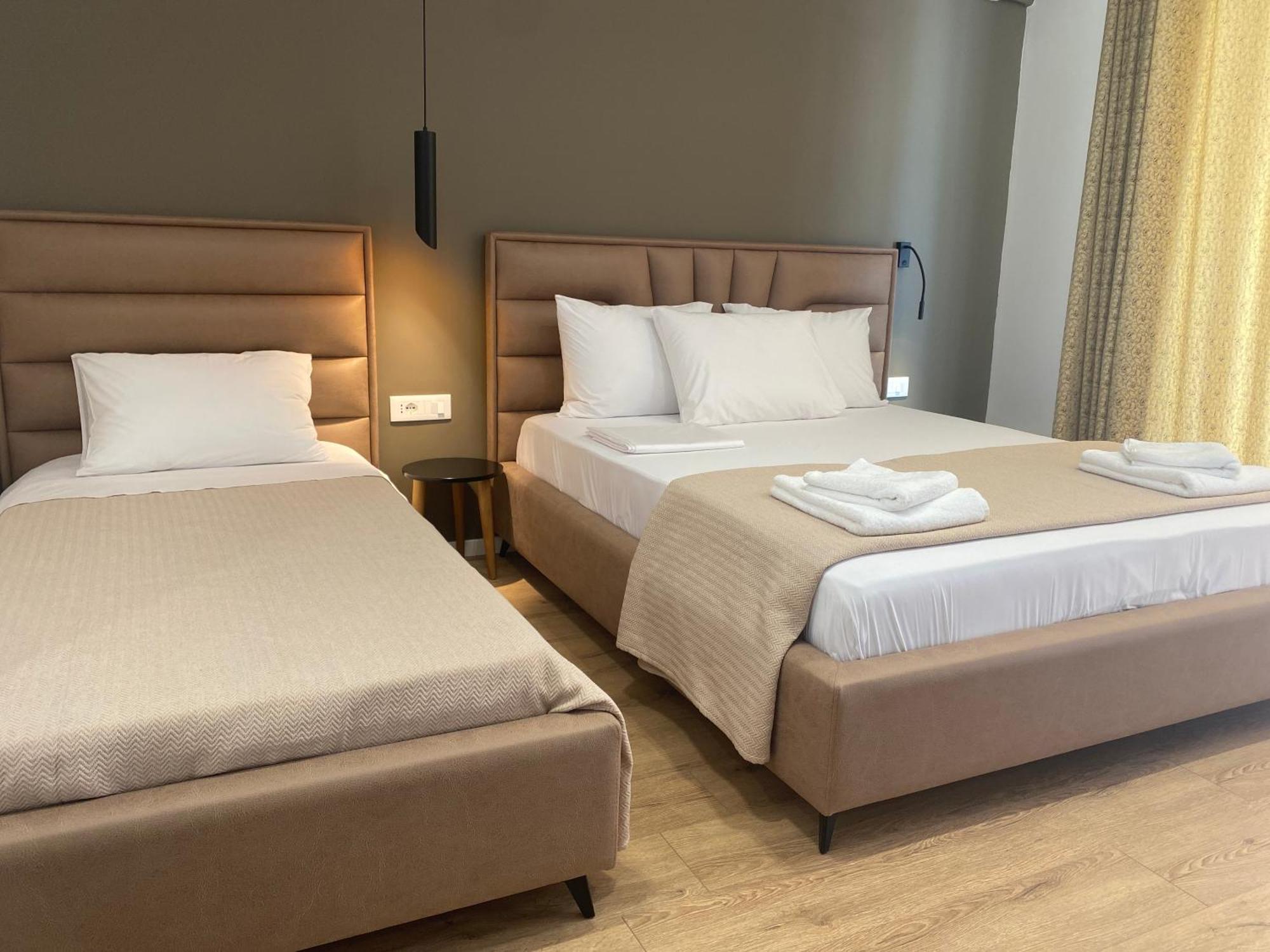 Augusto Rooms ساراندا المظهر الخارجي الصورة